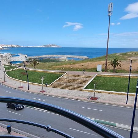 Fnideq Seaside Apartment Екстер'єр фото