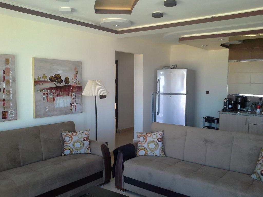 Fnideq Seaside Apartment Екстер'єр фото