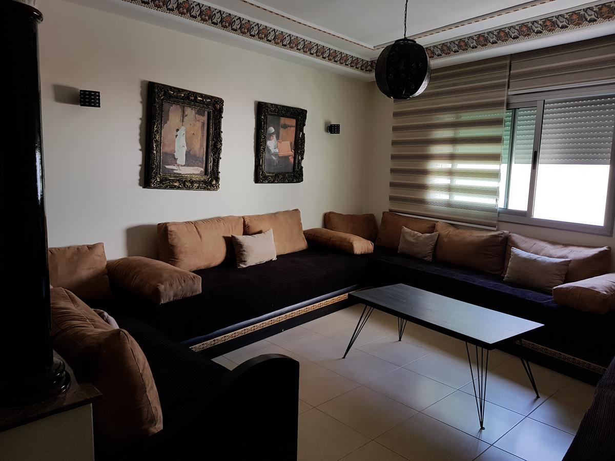 Fnideq Seaside Apartment Екстер'єр фото